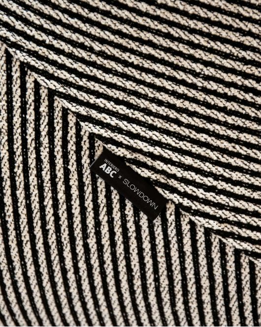 Sėdmaišis Tube Outline Contour Cord Juoda Balta